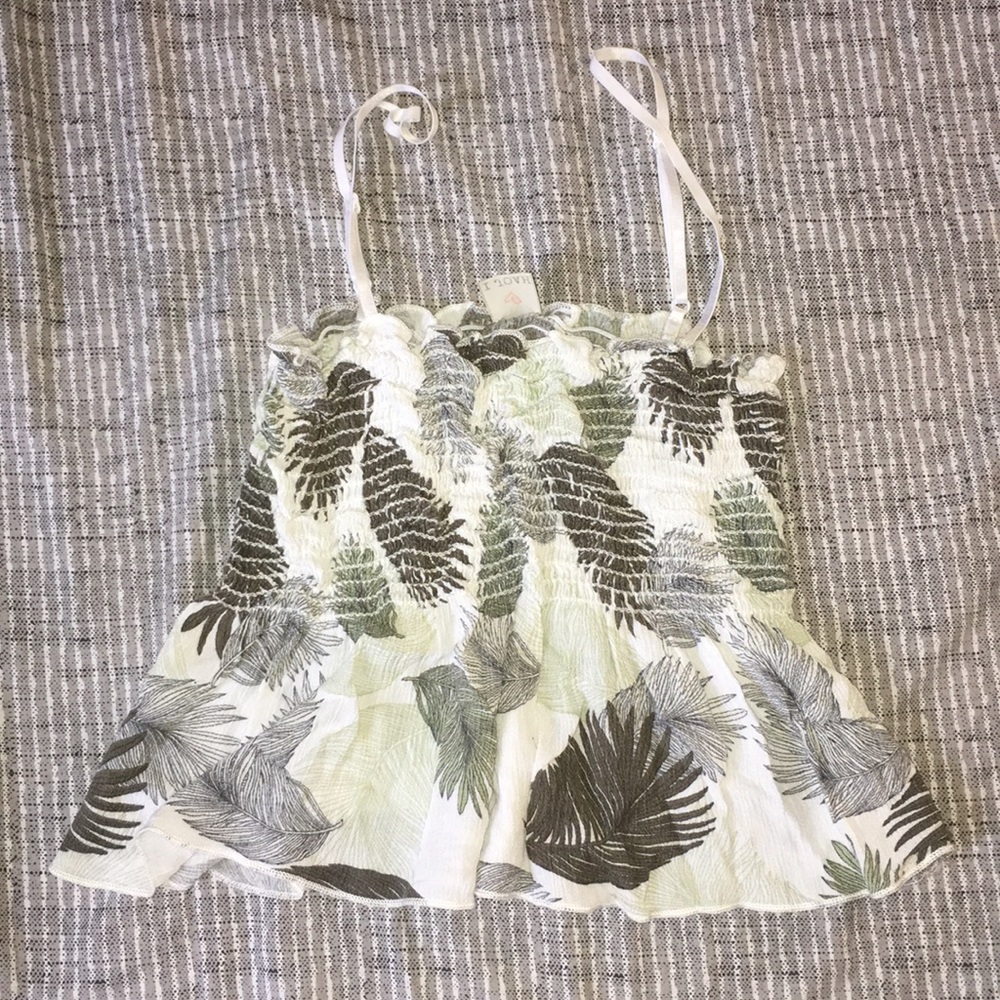 Floral, wavy top